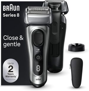 Braun Series 8 foil shaver with pivoting head