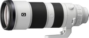 Sony FE 200-600mm long telephoto lens